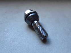 VOLVO S60 V60 V70 S80 07- SRUBY SRUBA FELGI ALU KOLA M14