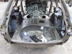 AUDI A6 C6 AVANT KOMBI 04-11 CWIARTKA BLOTNIK TYL CIETY PRAWY LY1Q