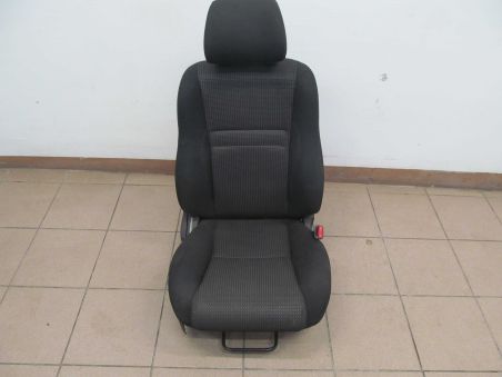 TOYOTA COROLLA VERSO FOTEL SIEDZENIE PRZOD P 01-04