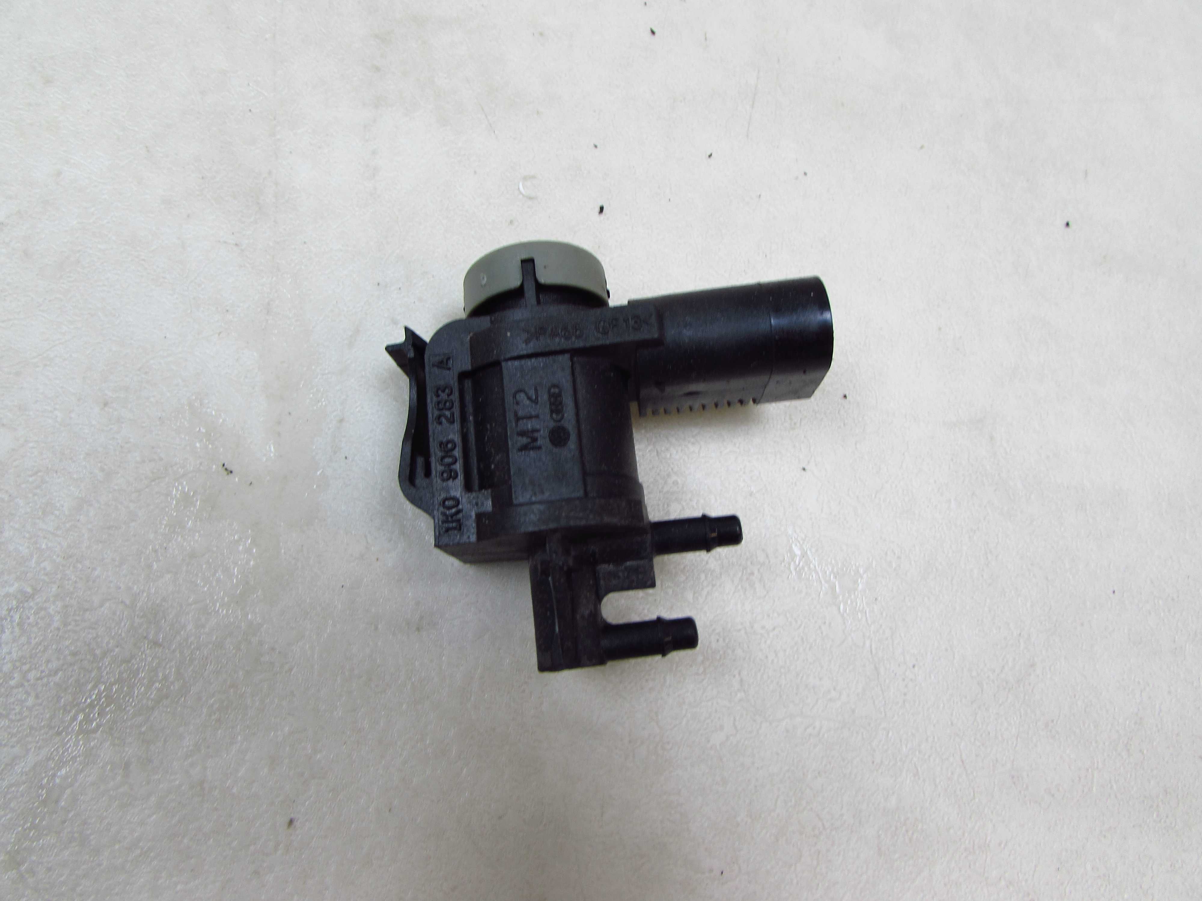 VW AUDI 2.0 TDI 2.7 TDI ZAWÓR ZAWOREK PODCIŚNIENIA 1K0906283A