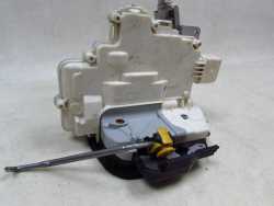 AUDI A6 C6 04-11 ZAMEK DRZWI PRAWY TYL 4F0839016