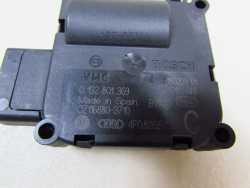 AUDI A6 C6 04-11 SILNICZEK STEROWANIA NAWIEWU NAGRZEWNICY 4F0820511B 0132801369