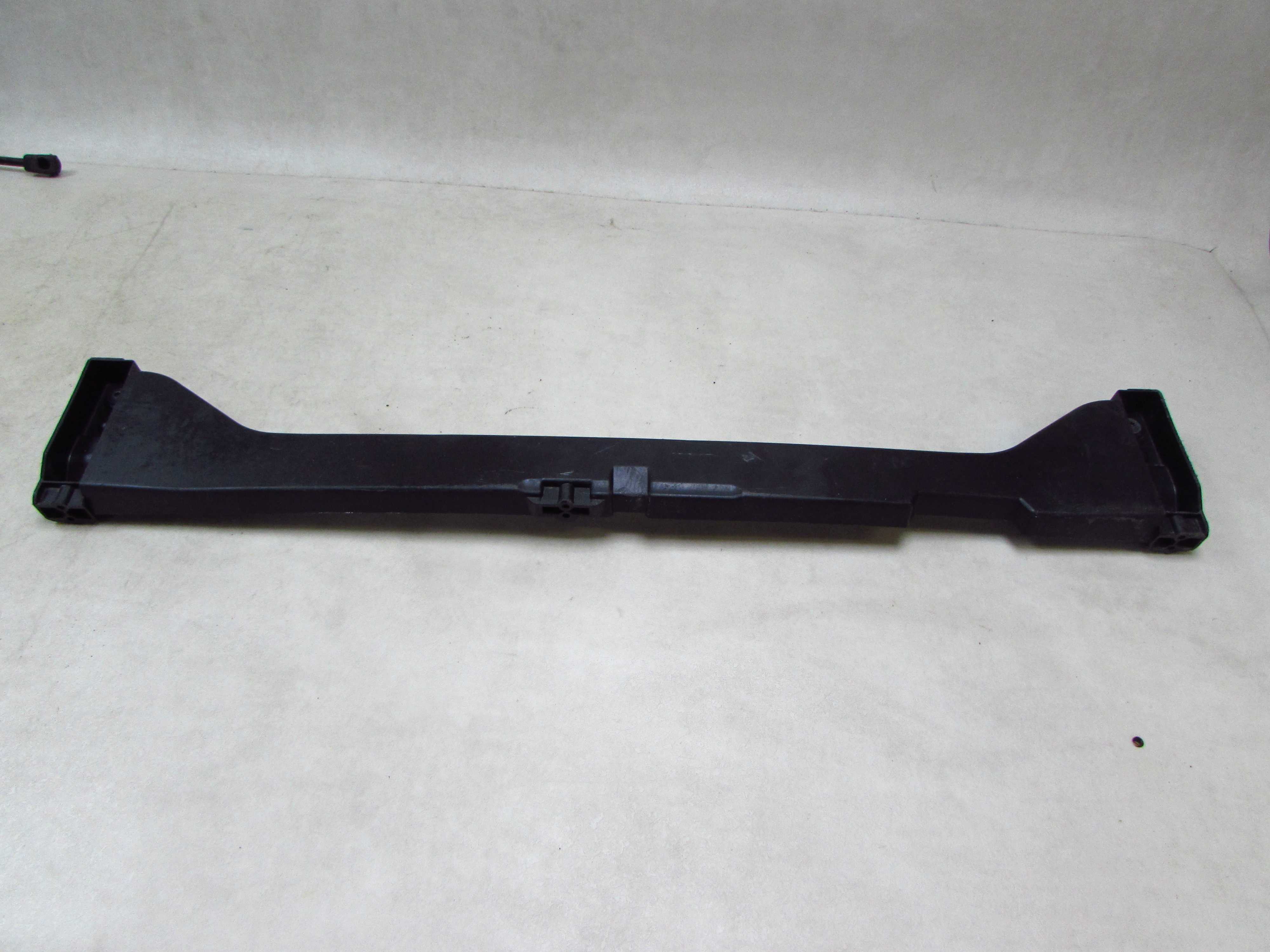 AUDI A6 C6 4F AVANT 04-11 SLIZG ZDERZAKA TYL SRODEK 4F9807329