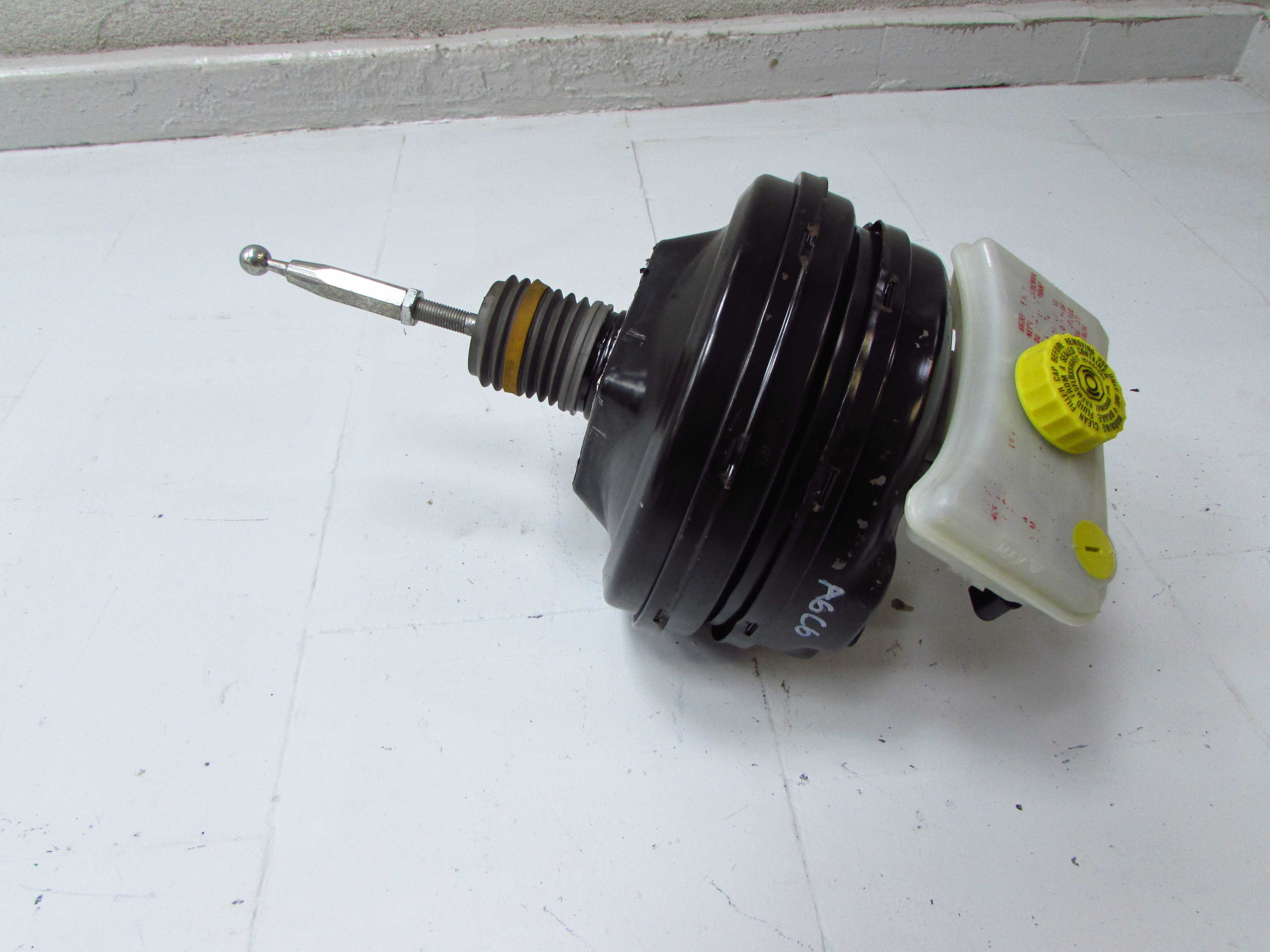 AUDI A6 C6 2.7 TDI 04-11 SERWO HAMULCOWE SERVO 4F0612105M