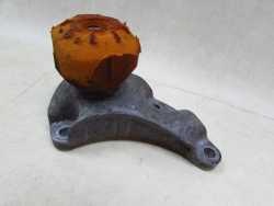 AUDI A6 C6 2.7 TDI 04-11 LAPA WSPORNIK SILNIKA 4F0199343M