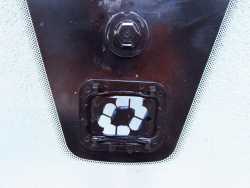 VOLVO C70 II LIFT 06- SZYBA PRZOD PRZEDNIA CZOLOWA SENSOR