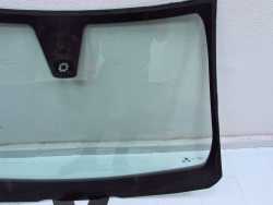 VOLVO C70 II LIFT 06- SZYBA PRZOD PRZEDNIA CZOLOWA SENSOR