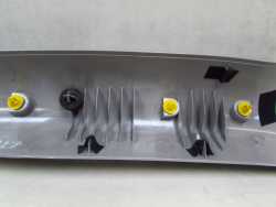 VOLVO C70 06-13 POSZYCIE OSLONA SLUPKA LEWA PRZOD 1385358