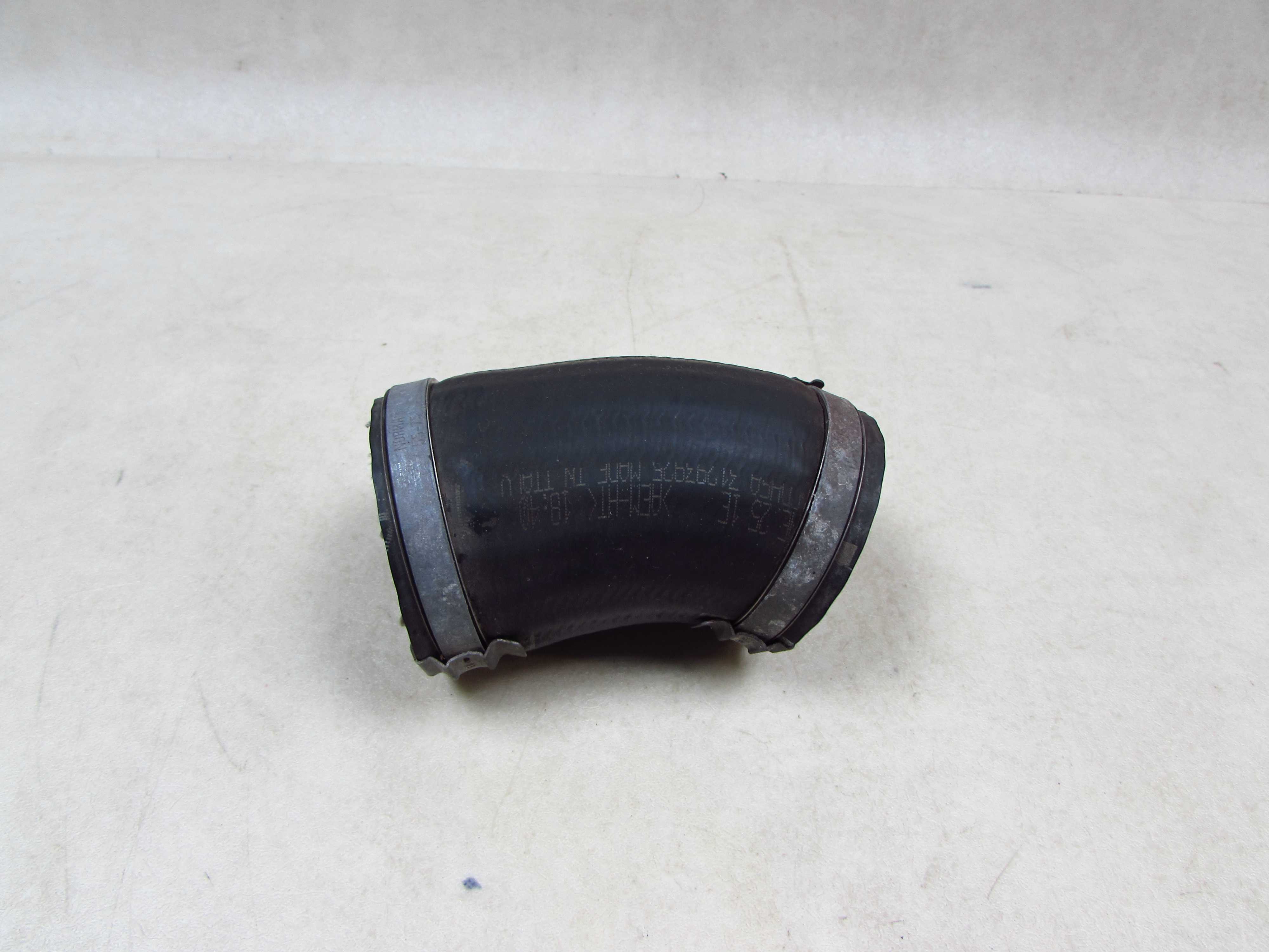 VOLVO C30 S40 V50 C70 LIFT 2.0 D4 RURA PRZEWOD POWIETRZA INTERCOOLERA 31293925
