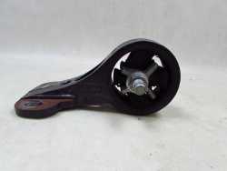 VOLVO C70 C30 S40 V50 LIFT 2.0 D4 LAPA PODUSZKA SILNIKA 322A47