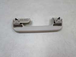 AUDI A6 C6 04-11 UCHWYT RACZKA PODSUFITKI TYL 8P0857607M