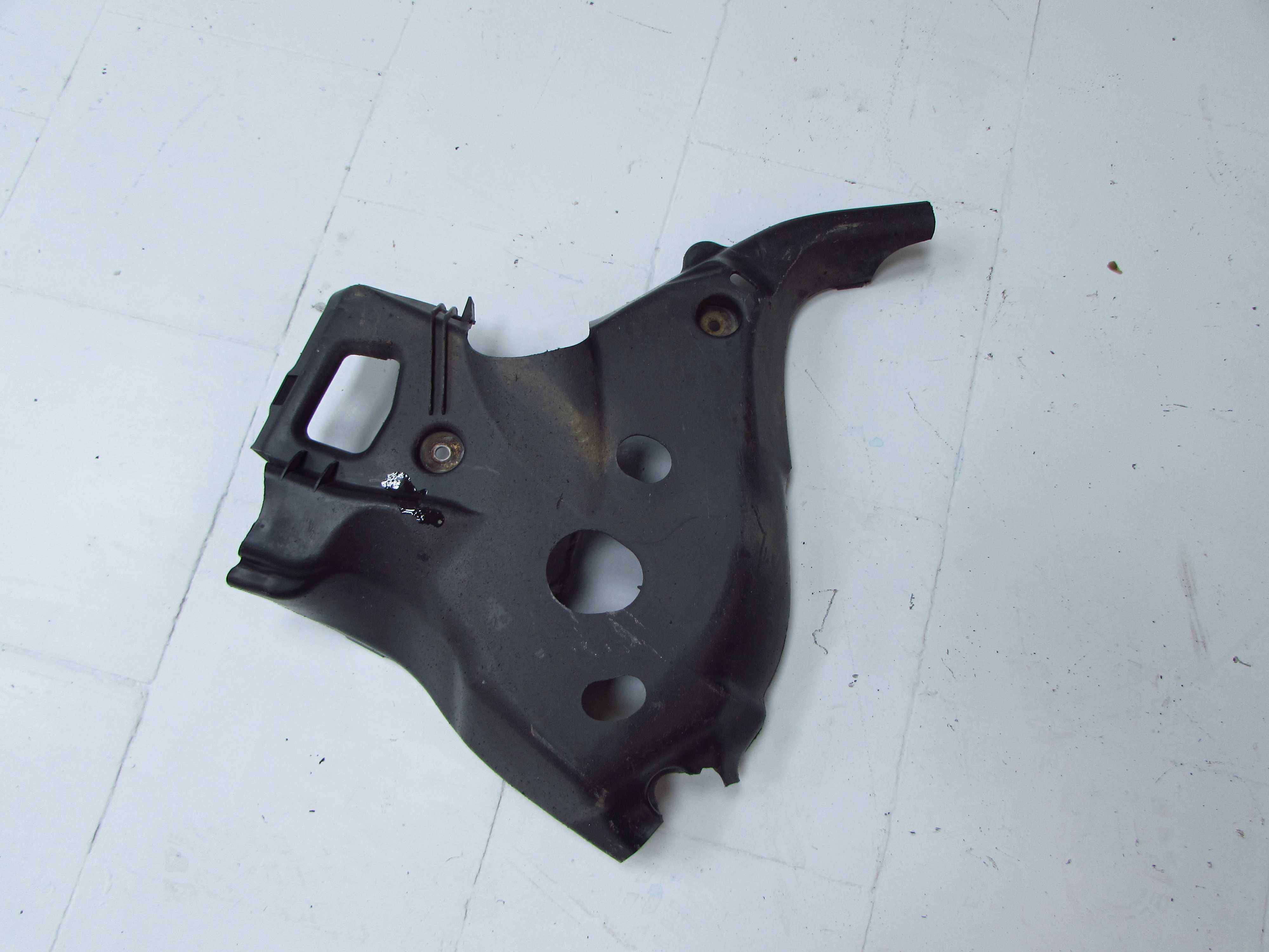 AUDI A6 C6 04-11 OSLONA WAHACZA TYL LEWY 4F0505415L