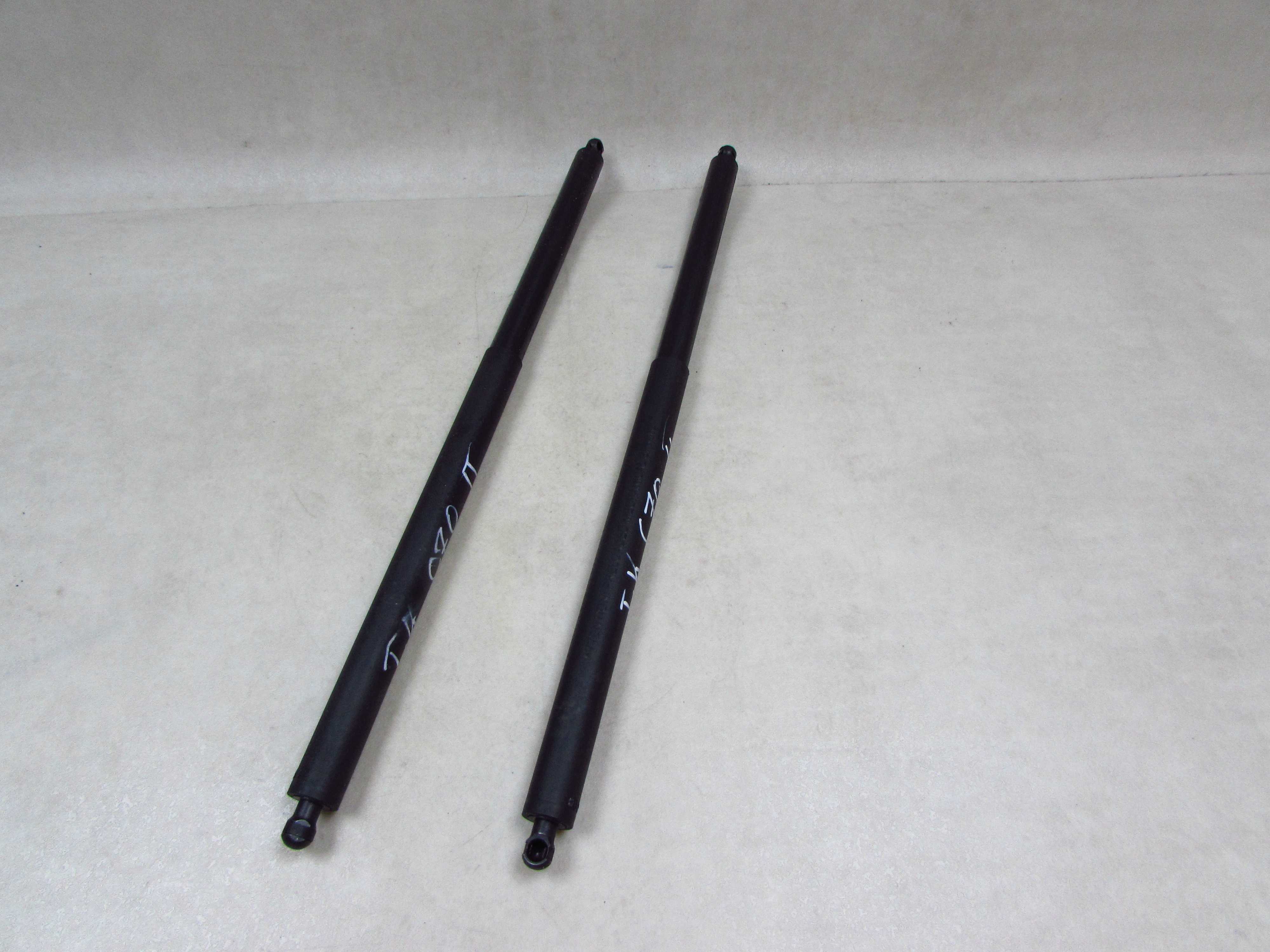 VOLVO C70 06-13 SILOWNIK TELESKOP KLAPY BAGAZNIKA 30787852