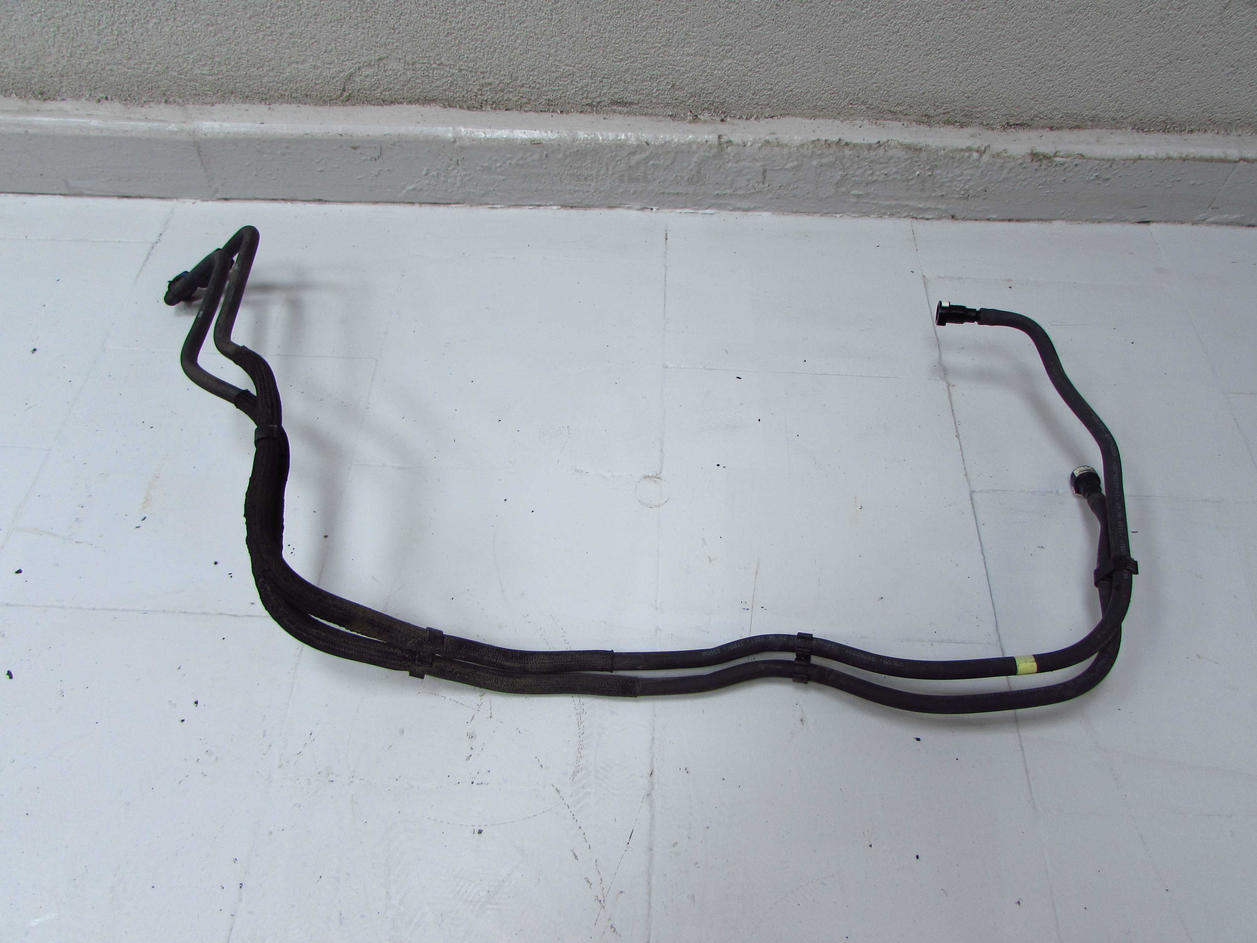 VOLVO S40 V50 C30 C70 LIFT 2.0 D4 10-13 WAZ PRZEWOD RURKI PALIWA 30792239