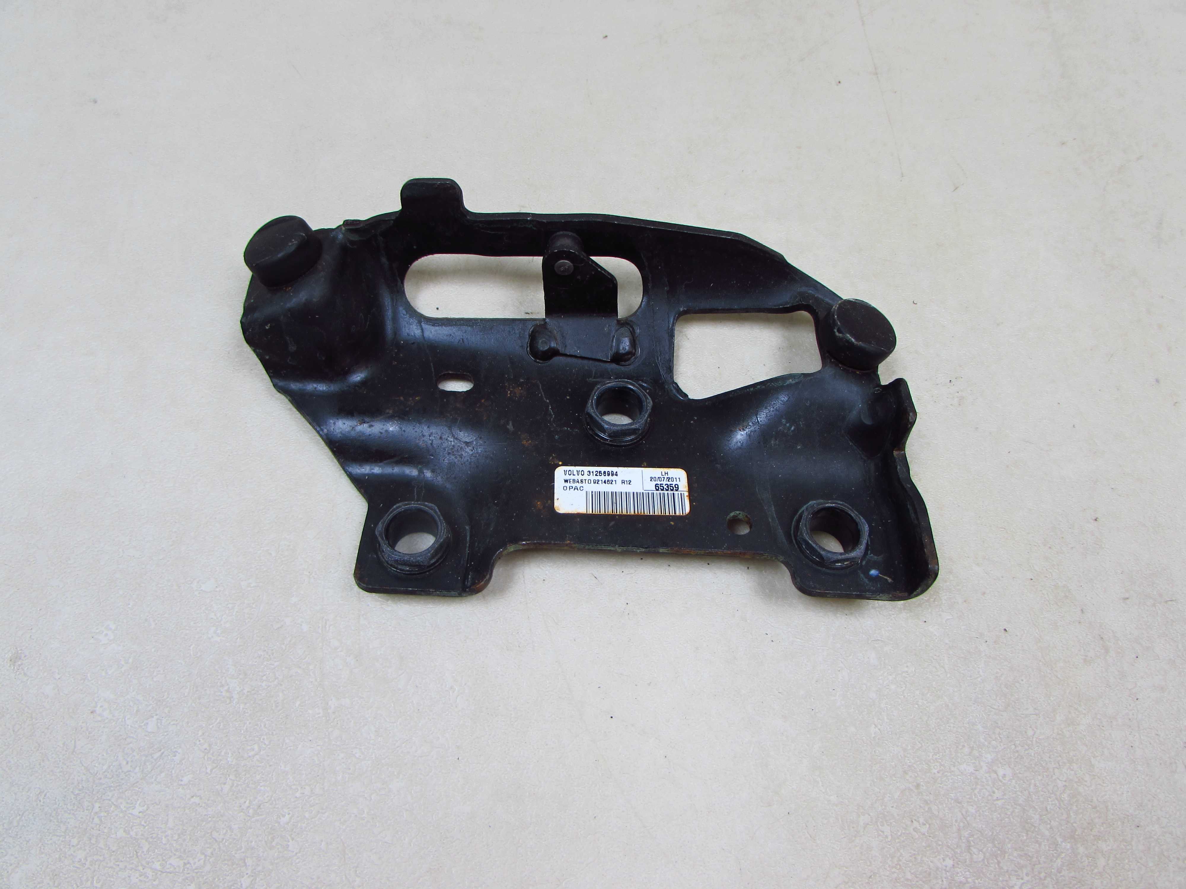 VOLVO C70 II 06-13 UCHWYT MOCOWANIE ZAWIASOW DACHU PRAWY 31256994