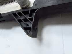 VOLVO C30 S40 V50 C70 II LIFT 2.0 D4 CHLODNICA WODY KLIMATYZACJI 3M51-8005-DB