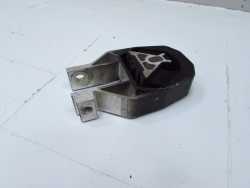 VOLVO C30 S40 V50 C70 LIFT V40 2.0 D4 LAPA PODUSZKA SKRZYNI BIEGOW SILNIKA TYL 31330017