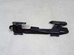 VOLVO C70 II 06-13 UCHWYT ZAWIAS PODSUFITKI 30833900 9218920
