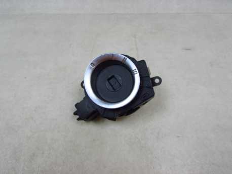 VOLVO C30 S40 V50 C70 II LIFT 06-13 STACYJKA 31300586