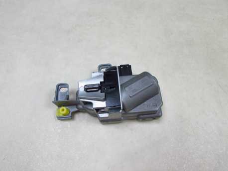 VOLVO C30 C70 S40 V50 BLOKADA RYGIEL KOLUMNY KIEROWNICY 31340733