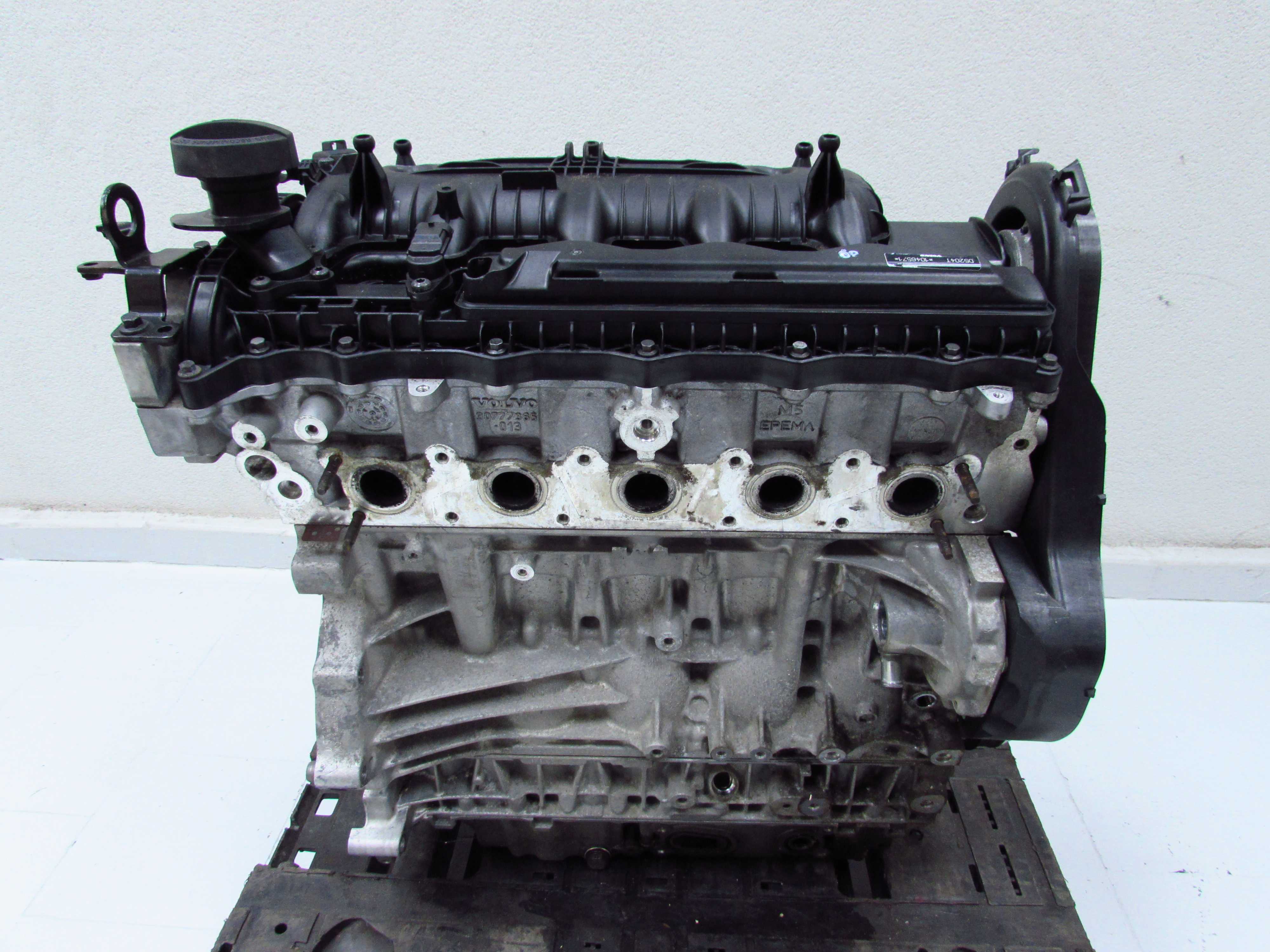 VOLVO V60 S60 XC60 S40 V50 C70 2.0 D4 177 KM SILNIK SLUPEK D5204T 10-13 122444t