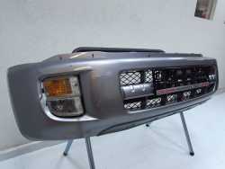 TOYOTA RAV4 II 01-05 ZDERZAK PRZOD KPL
