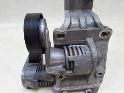 VOLVO C30 S40 V50 C70 LIFT V40 2.0 D4 LAPA WSPORNIK ALTERNATORA 31251652