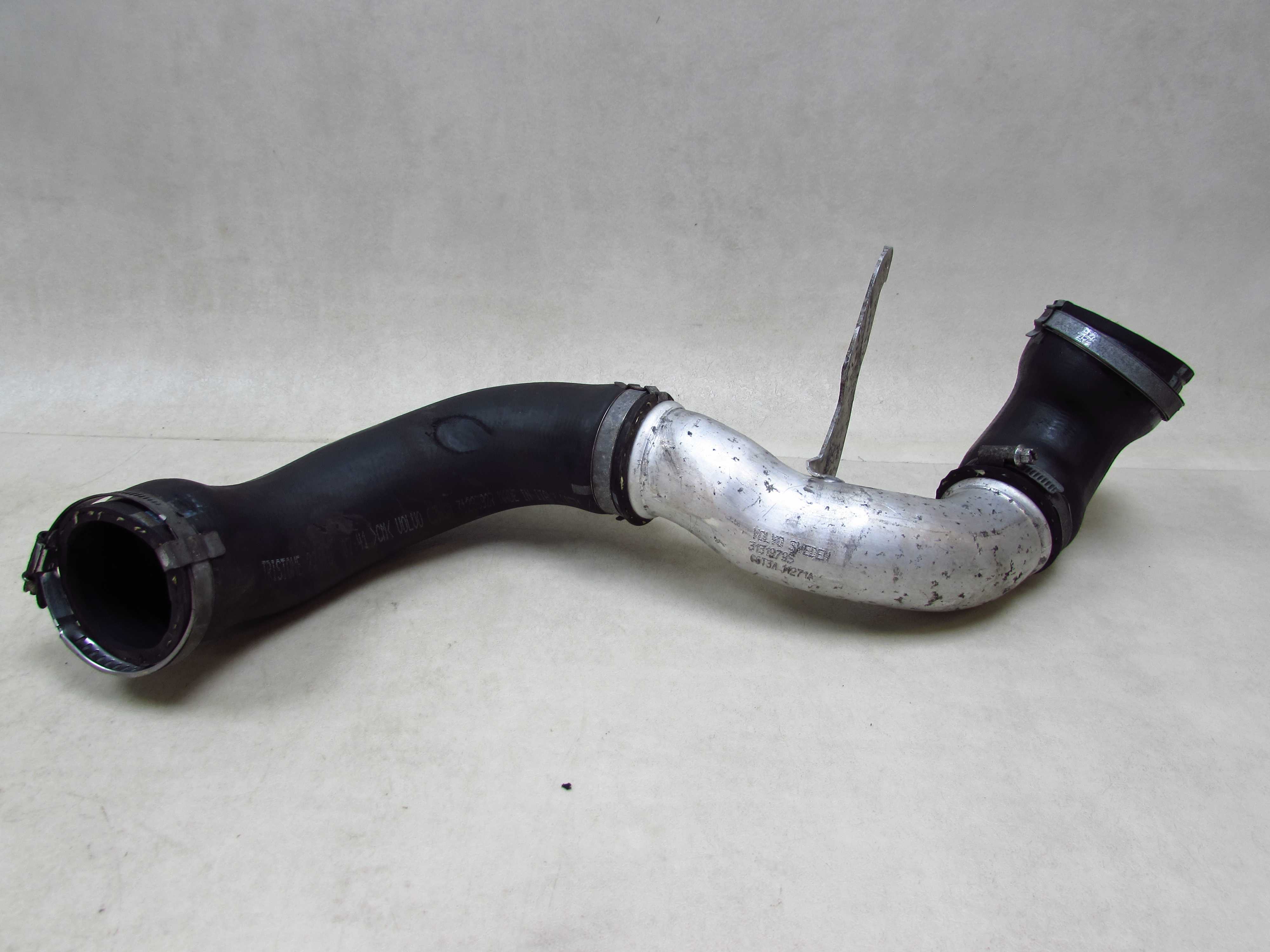 VOLVO C70 C30 S40 V50 LIFT 2.0 D4 PRZEWOD RURA INTERCOOLERA 31319795