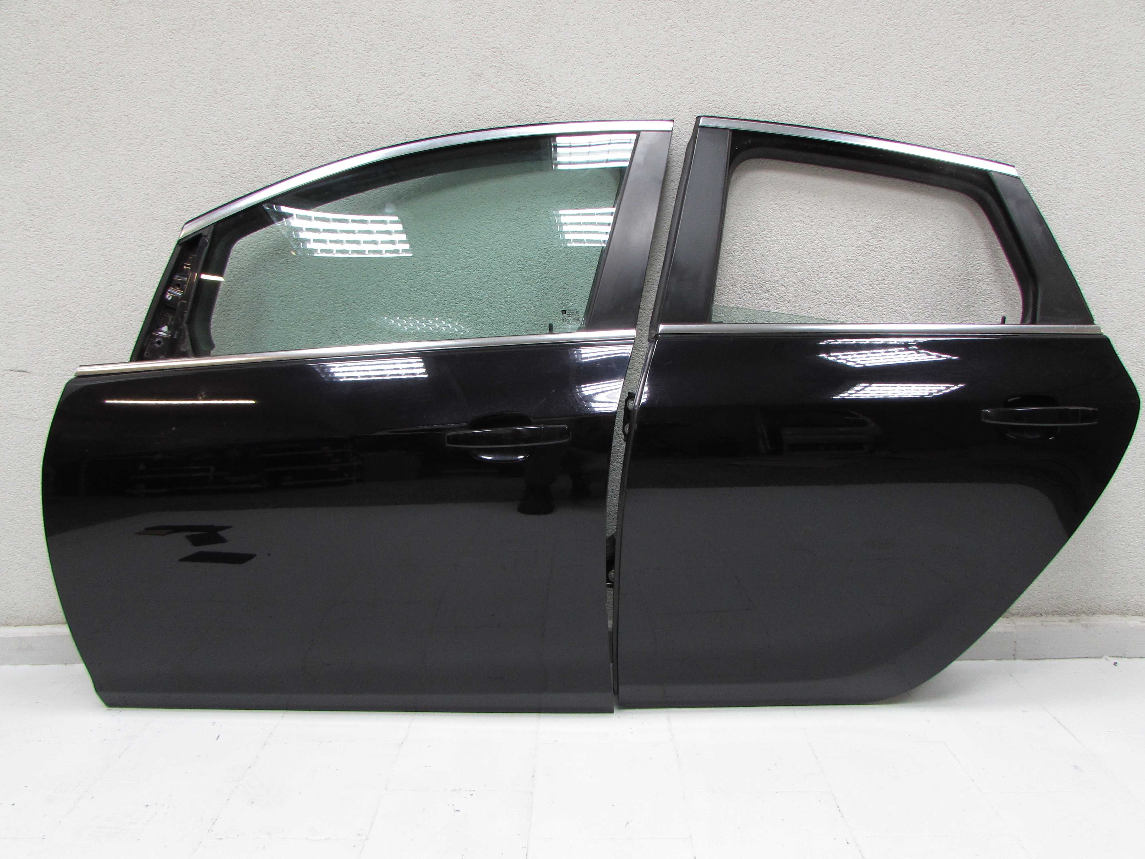 OPEL ASTRA IV J LIFT FL 09-15 DRZWI TYL LEWY KPL ZGBG GBG