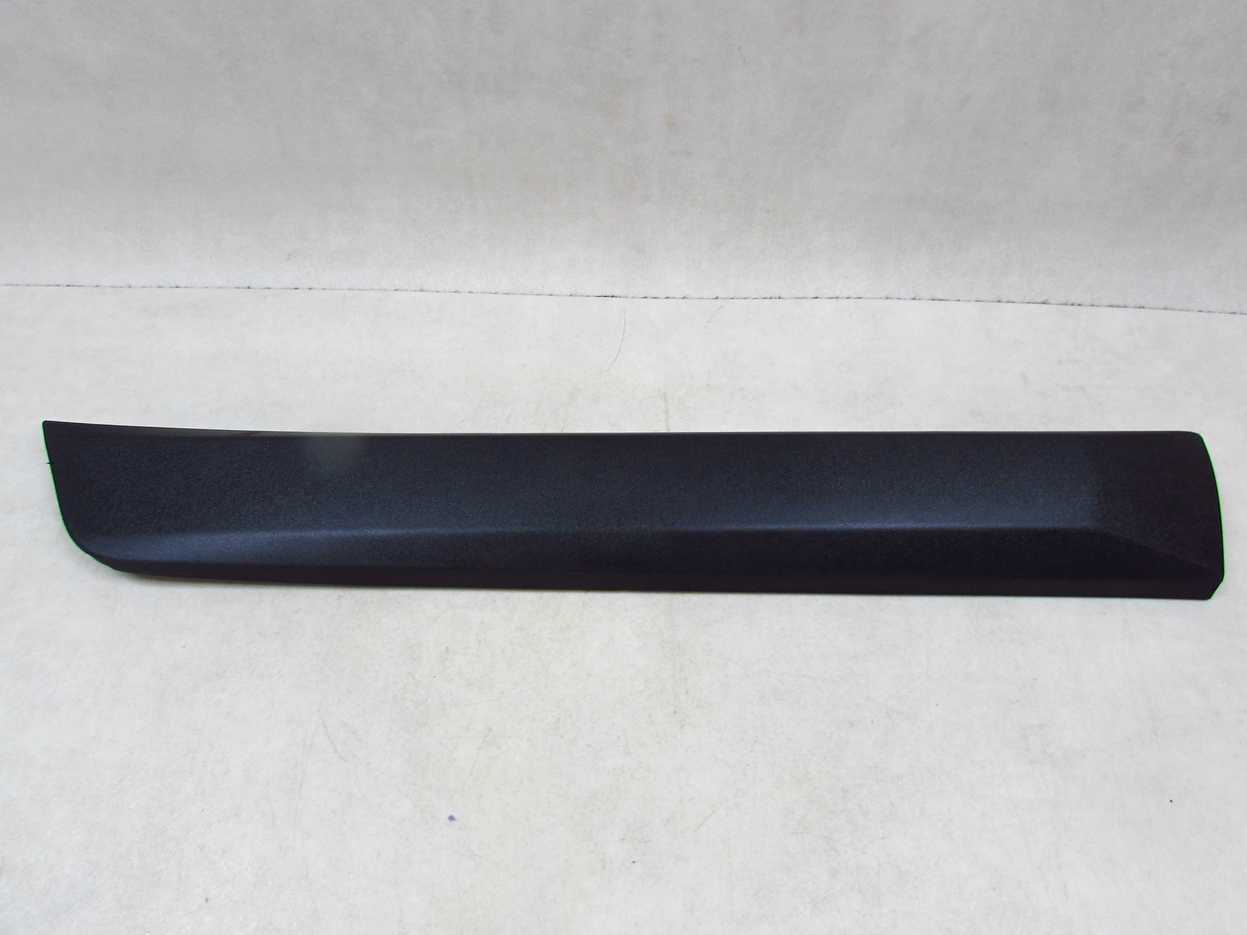 VOLVO XC60 08-17 LISTWA DRZWI TYL PRAWA DOLNA 31294846