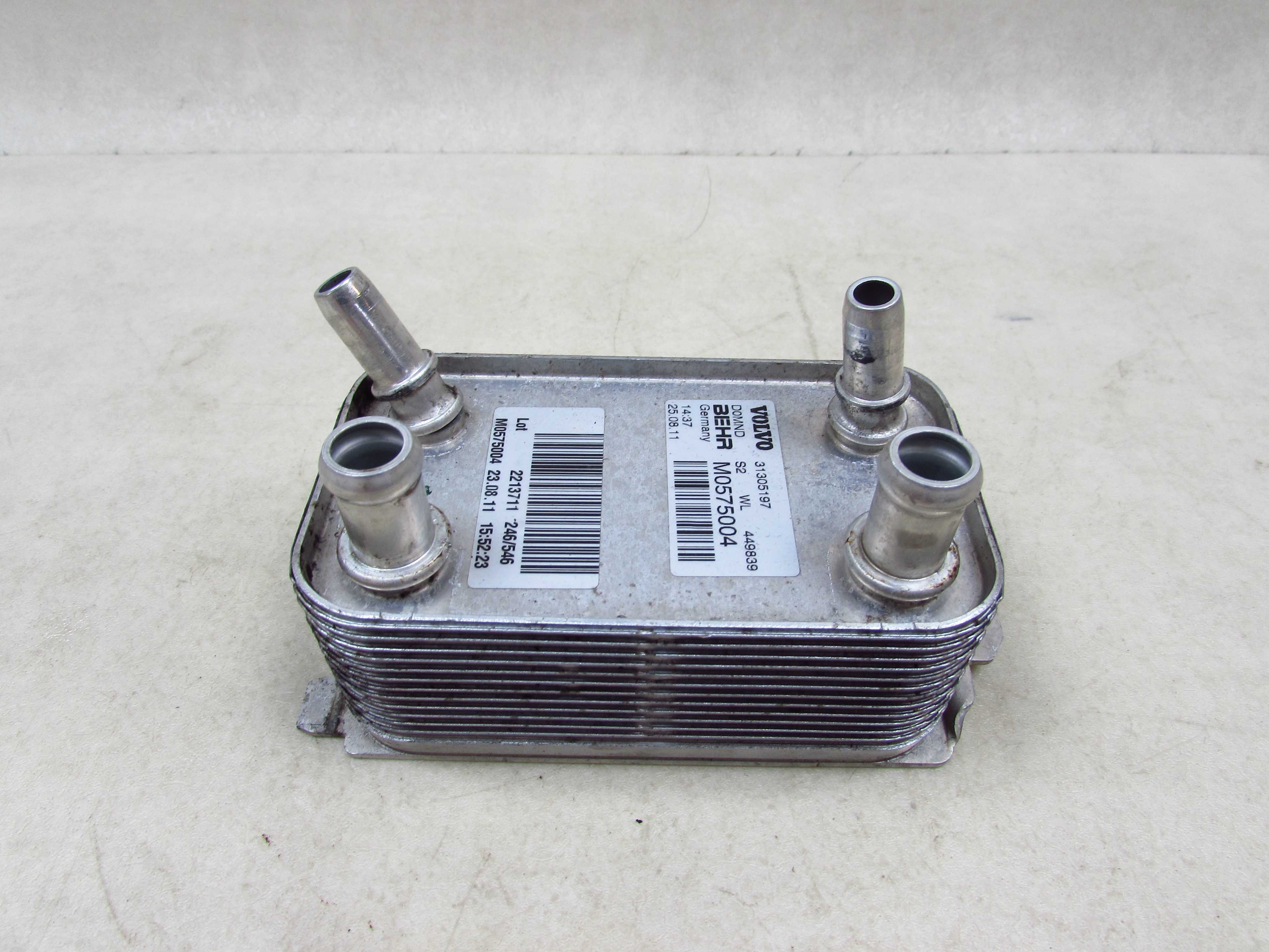 VOLVO C70 C30 S40 V50 LIFT 2.0 D4 CHLODNICZKA CHLODNICA OLEJU 31305197