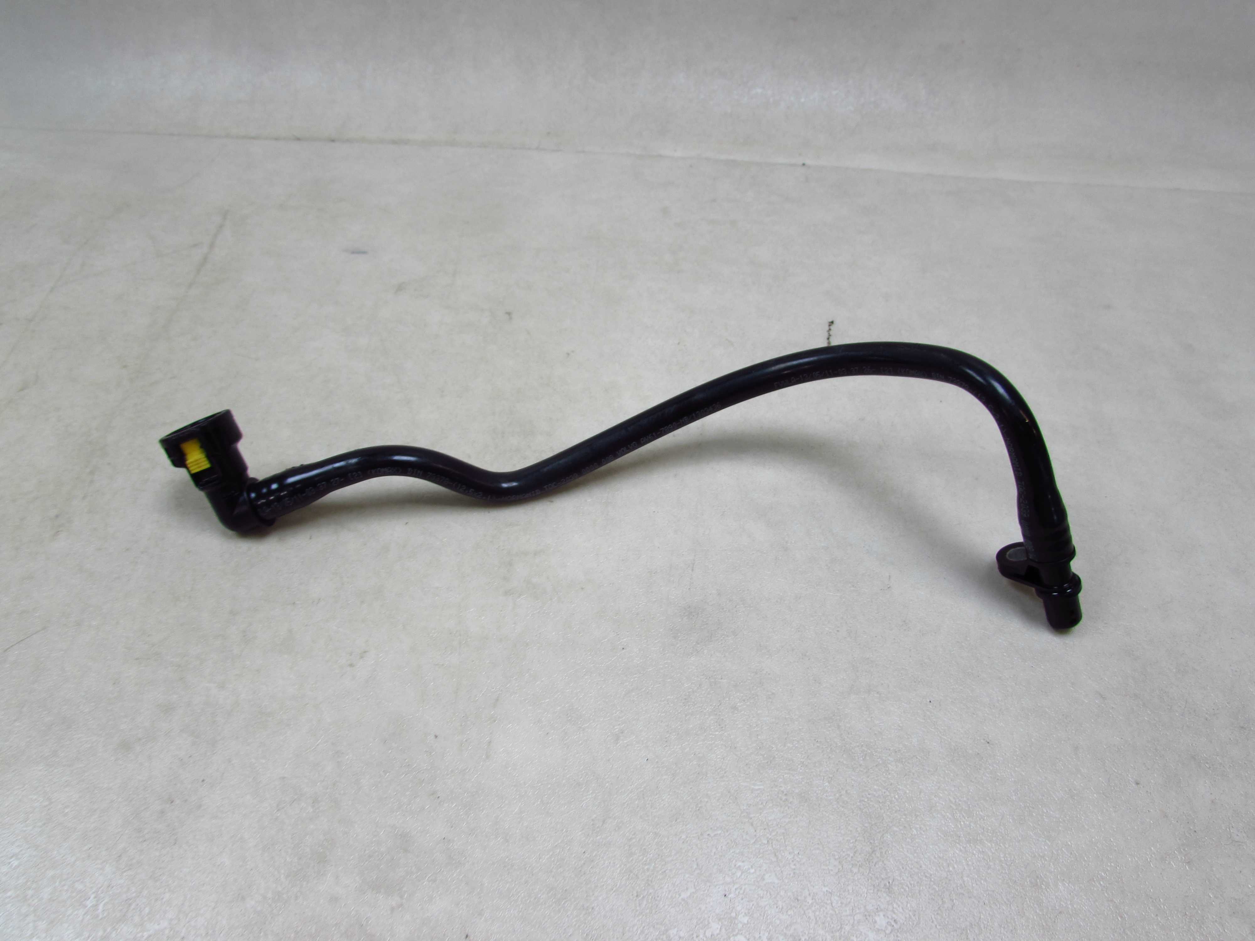 VOLVO C70 C30 S40 V50 LIFT 2.0 D4 RURKA PRZEWOD OLEJU SKRZYNI AV61-7890-NB