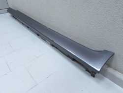 BMW 5 F10 F11 09-17 LISTWA NAKLADKA PROGU LEWA A52 SPACEGRAU 7237065