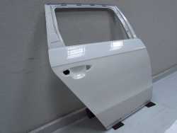 VW PASSAT B7 KOMBI 10-15 DRZWI TYL PRAWE TYLNE