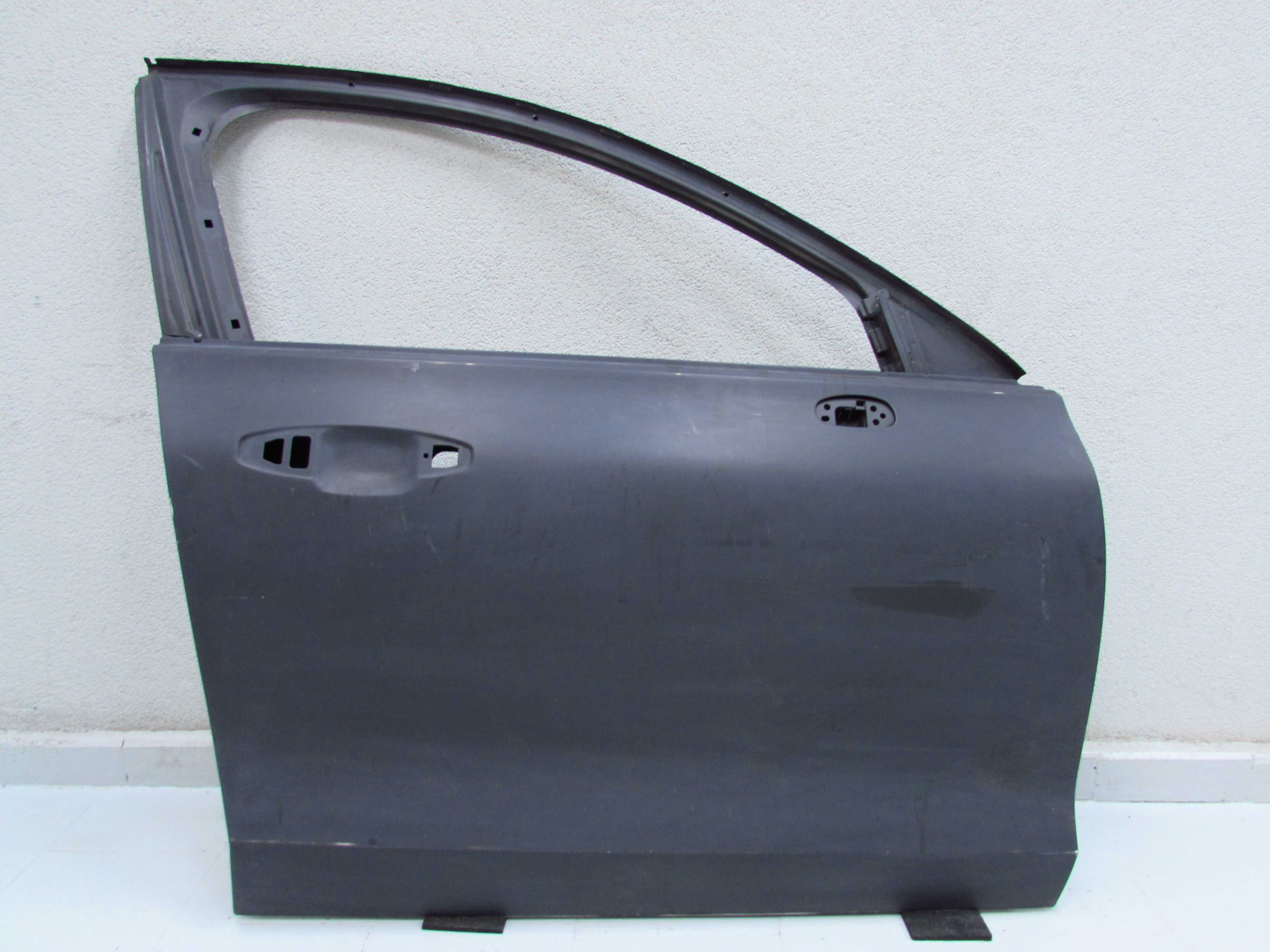 VOLVO S60 III V60 II 19-21 DRZWI PRZOD PRAWE