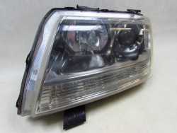 SUZUKI GRAND VITARA II 05-12 LAMPA PRZOD LEWA REFLEKTOR UK 100-59079