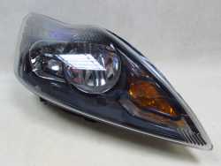 FORD FOCUS II LIFT LAMPA REFLEKTOR PRZOD PRAWY UK 07-11