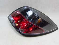 OPEL ASTRA H HB GTC SRI LAMPA TYL PRAWA 13252444