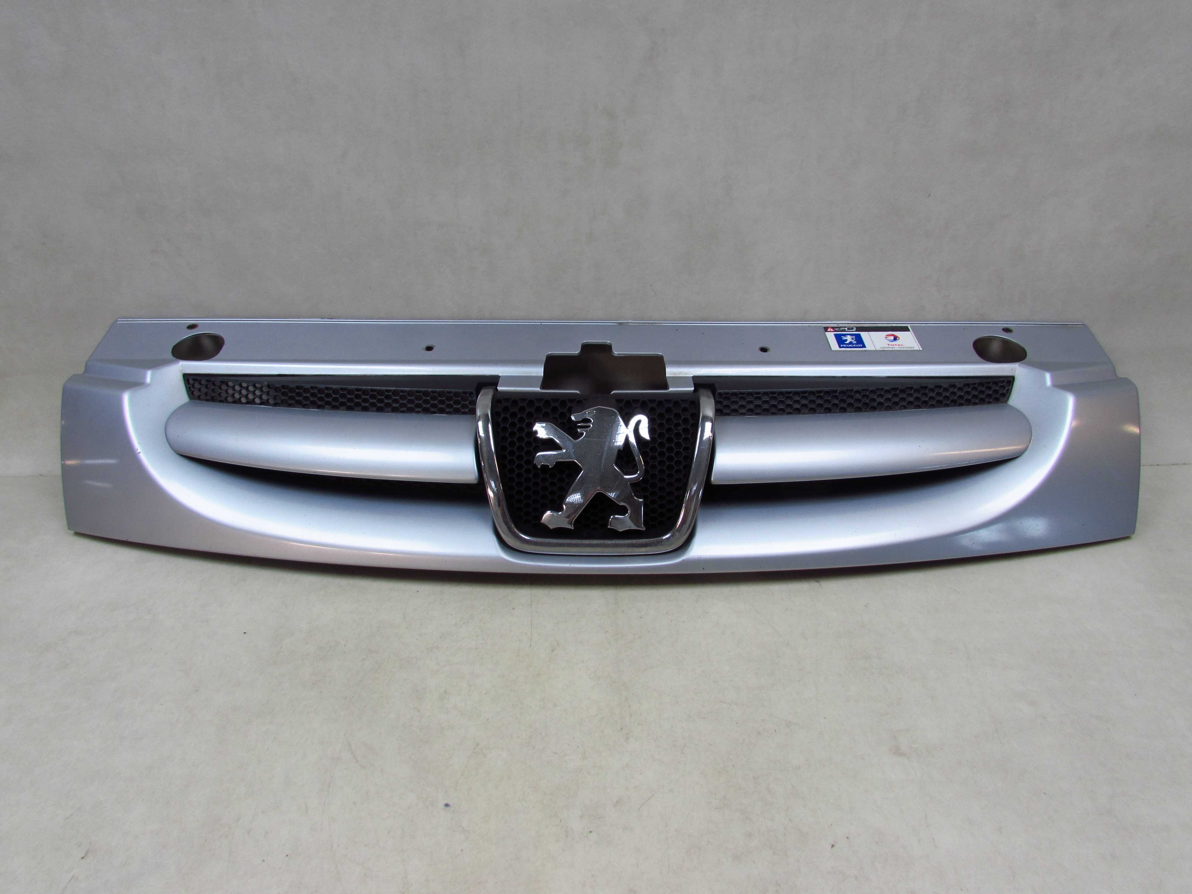 PEUGEOT PARTNER II LIFT GRILL ATRAPA 9644758577 02-10