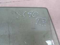 VOLVO XC90 SZYBA BOCZNA DRZWI TYL PRAWA PODWOJNA KLEJONA 05R 02-14