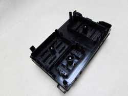 OPEL ASTRA IV J INSIGNIA SKRZYNKA BEZPIECZNIKOW 13368638 TU 09-15