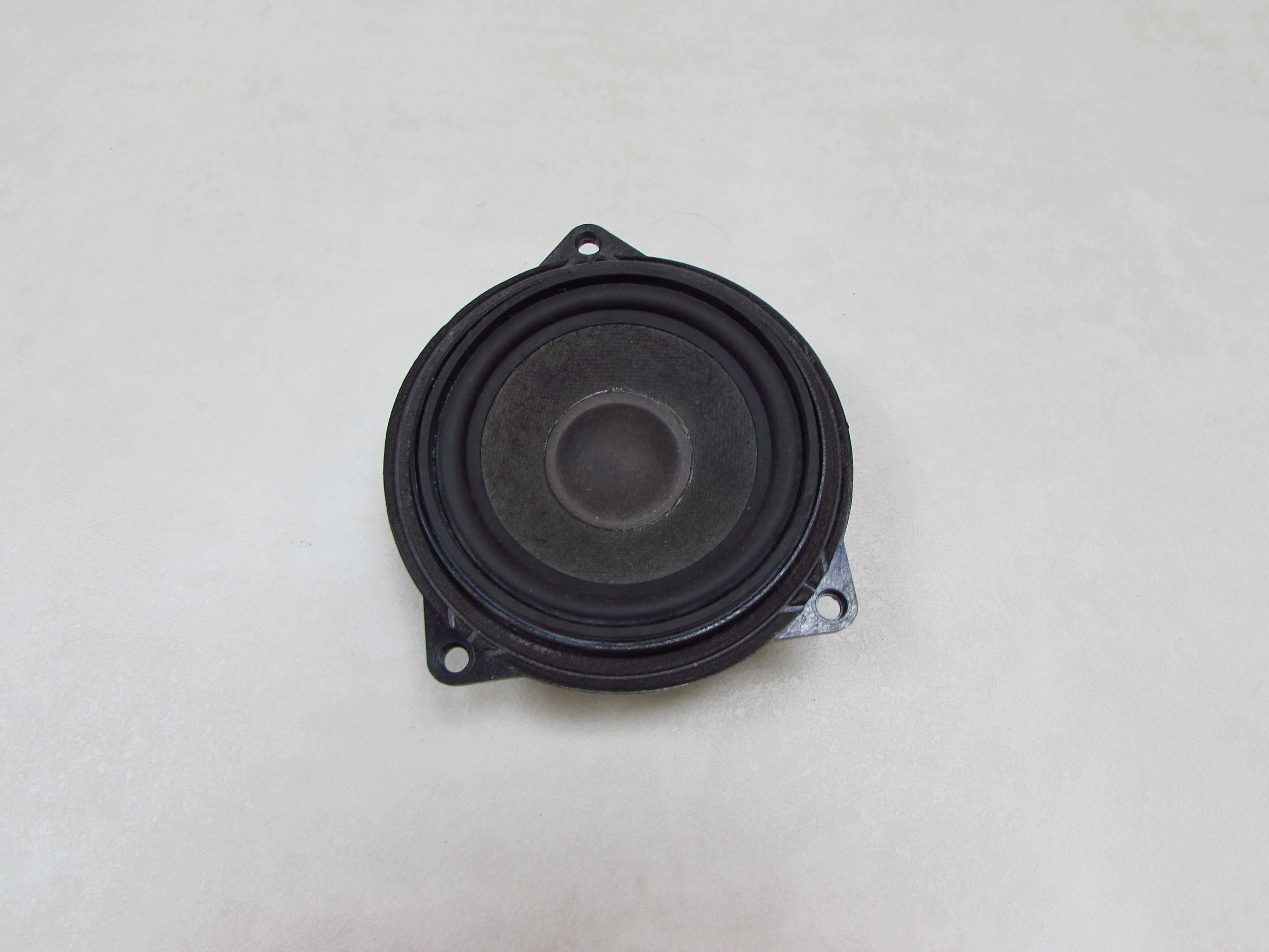 BMW 3 E92 E93 GLOSNIK NISKOTONOWY HIFI DRZWI 6945411 07-10