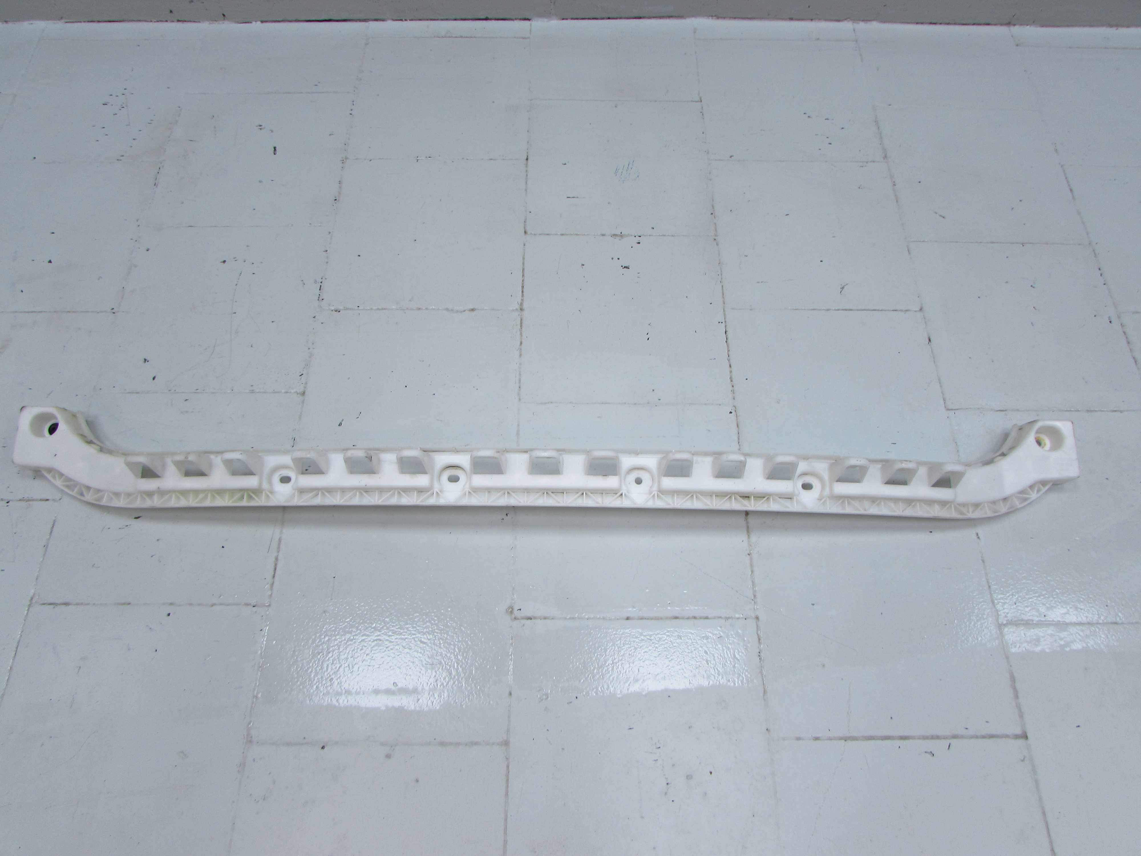 SEAT IBIZA IV KOMBI 08-12 SLIZG MOCOWANIE ZDERZAKA TYL 6J8807863
