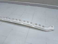 SEAT IBIZA IV KOMBI 08-12 SLIZG MOCOWANIE ZDERZAKA TYL 6J8807863