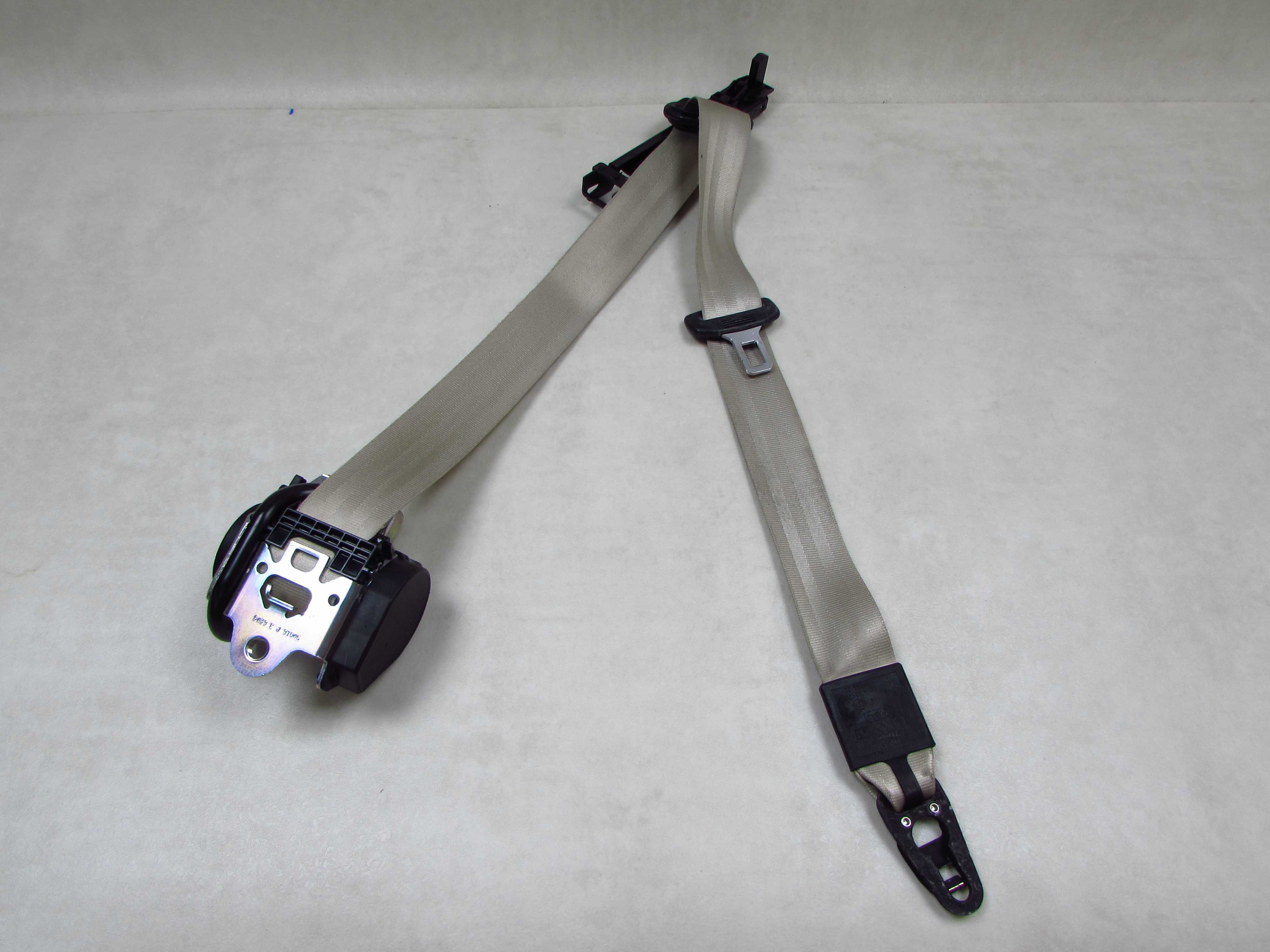 AUDI A6 C6 04-11 PAS BEZPIECZENSTWA PRZOD PRAWY 4F0857706