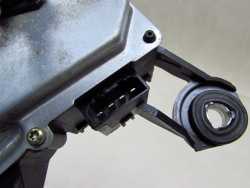 AUDI A3 8P 5D SILNIK SILNICZEK WYCIERACZKI KLAPY BAGAZNIKA TYL 487440651 05-12