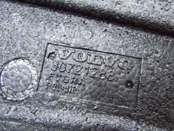 VOLVO V50 04-12 WKLAD STYROPIAN BAGAZNIKA WYPELNIENIE 30721287 30721288