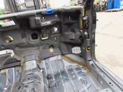 VOLVO S40 V50 04-13 CWIARTKA PODLUZNICA PRZOD PRAWA 452-46
