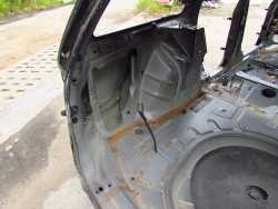 VOLVO S40 V50 04-13 CWIARTKA BLOTNIK TYL LEWY TYLNY 452-46