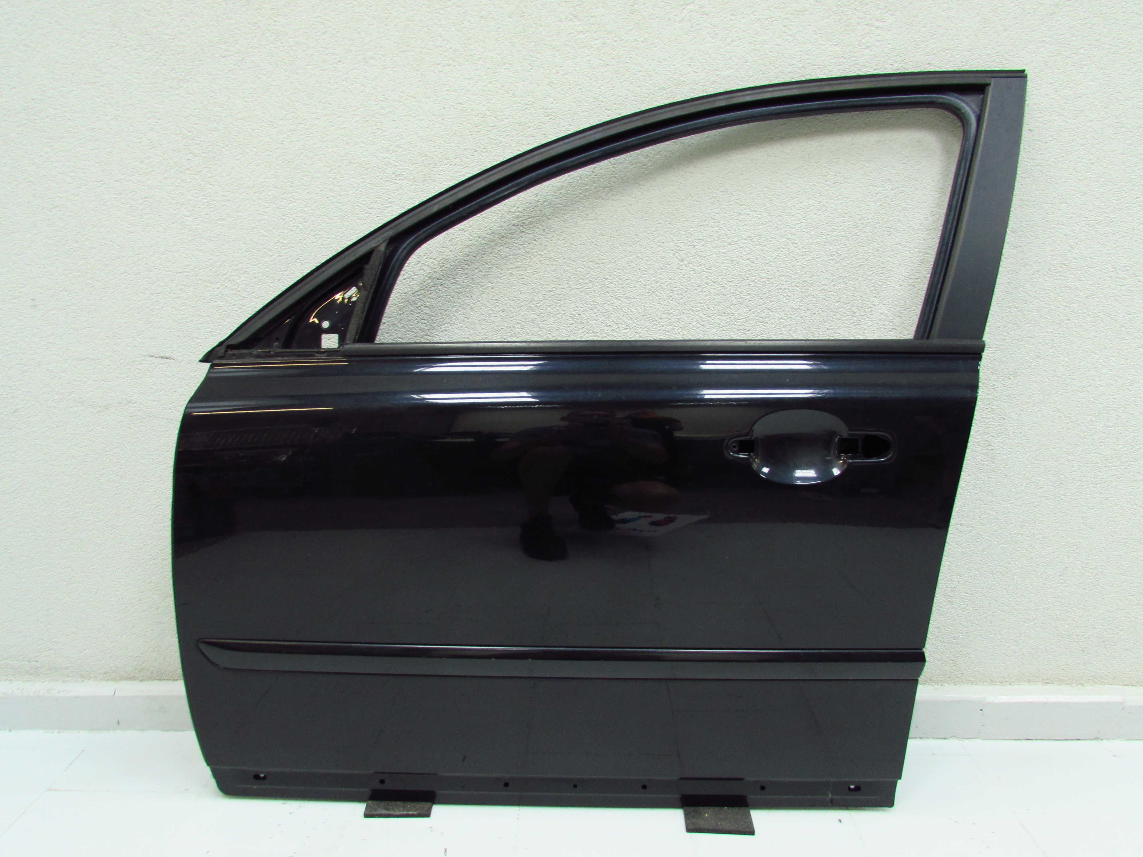 VOLVO S40 V50 04-12 DRZWI PRZOD PRZEDNIE LEWE 452-46